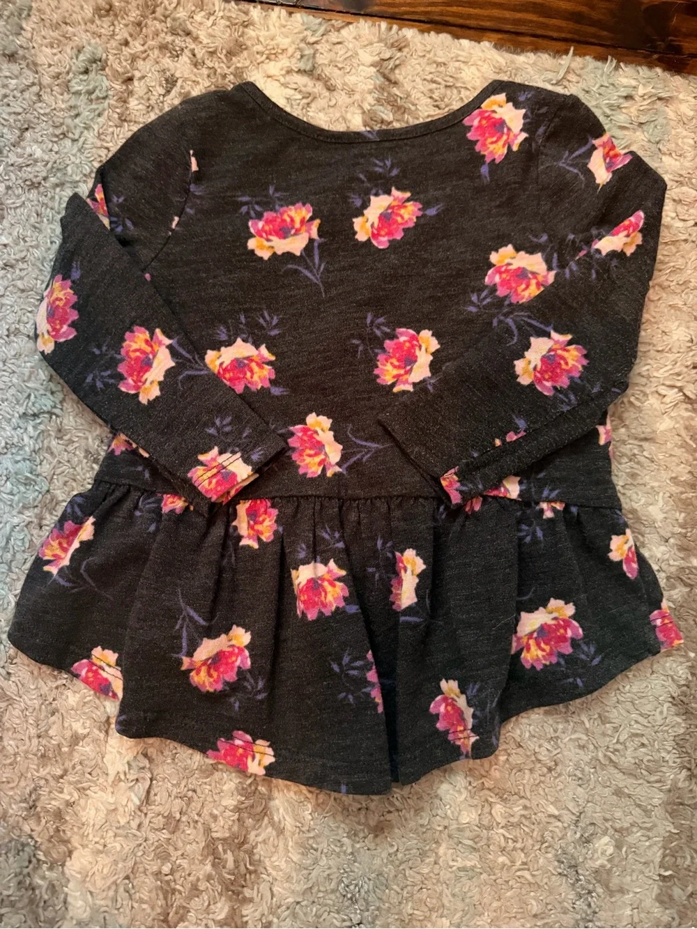 Old Navy Black Long-Sleeve Floral Peplum Top - Pink & Yellow Flowers
